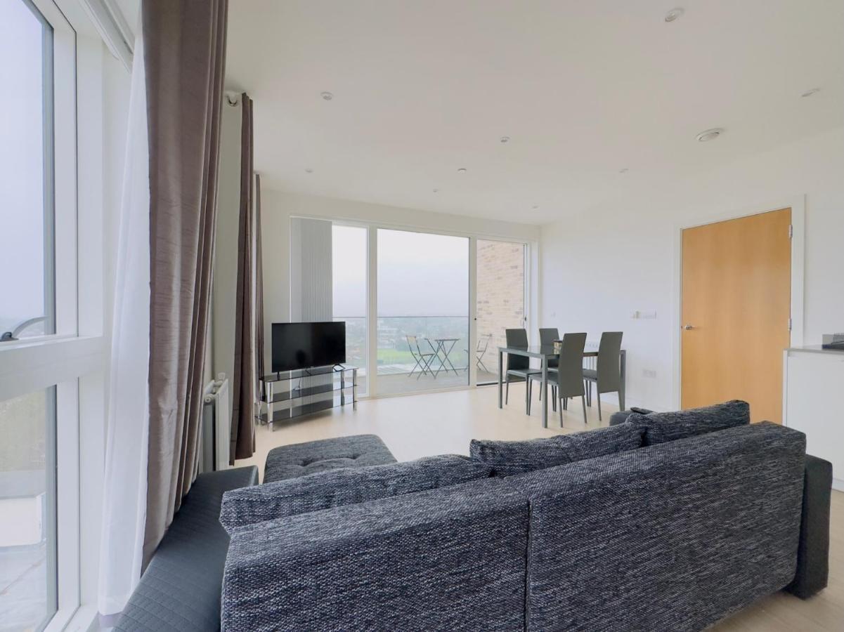 Apartment Luxurious Comfy Penthouse - Steps To East Train Station - Views